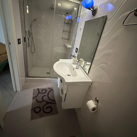 Casa Vacanza Trinita Napoli Dış mekan fotoğraf